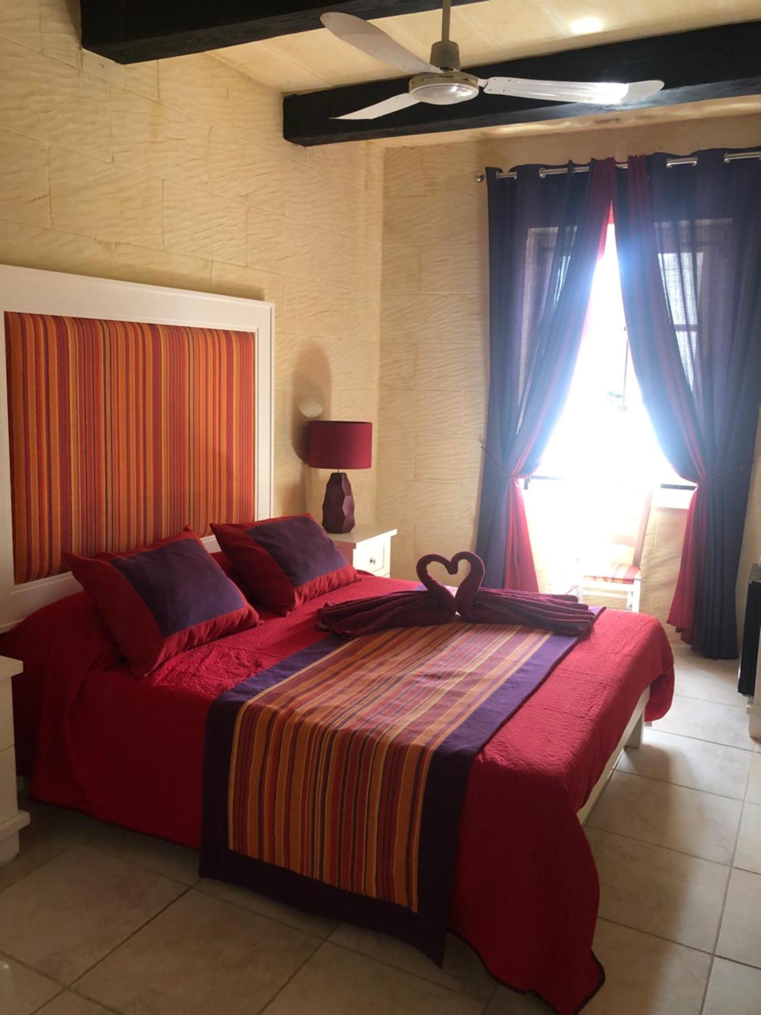 Petra Farmhouse B&B Nadur Eksteriør bilde